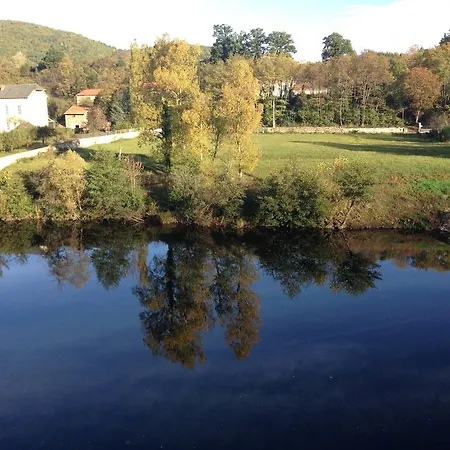 拉武特美食住宿加早餐旅馆 招待所 Lavoute-sur-Loire