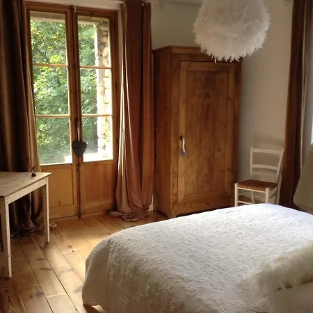 拉武特美食住宿加早餐旅馆 招待所 3*