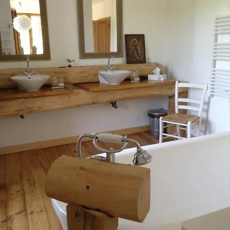 招待所 拉武特美食住宿加早餐旅馆