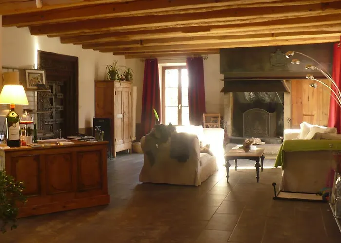 Konukevi Les Delices De 3*