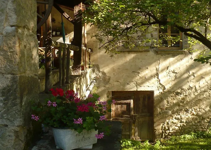 Les Delices De Lavoute-sur-Loire